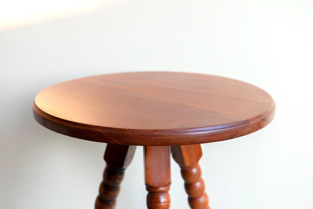 Vintage Teak Round Side Table With Bobbin Legs – Mid Century