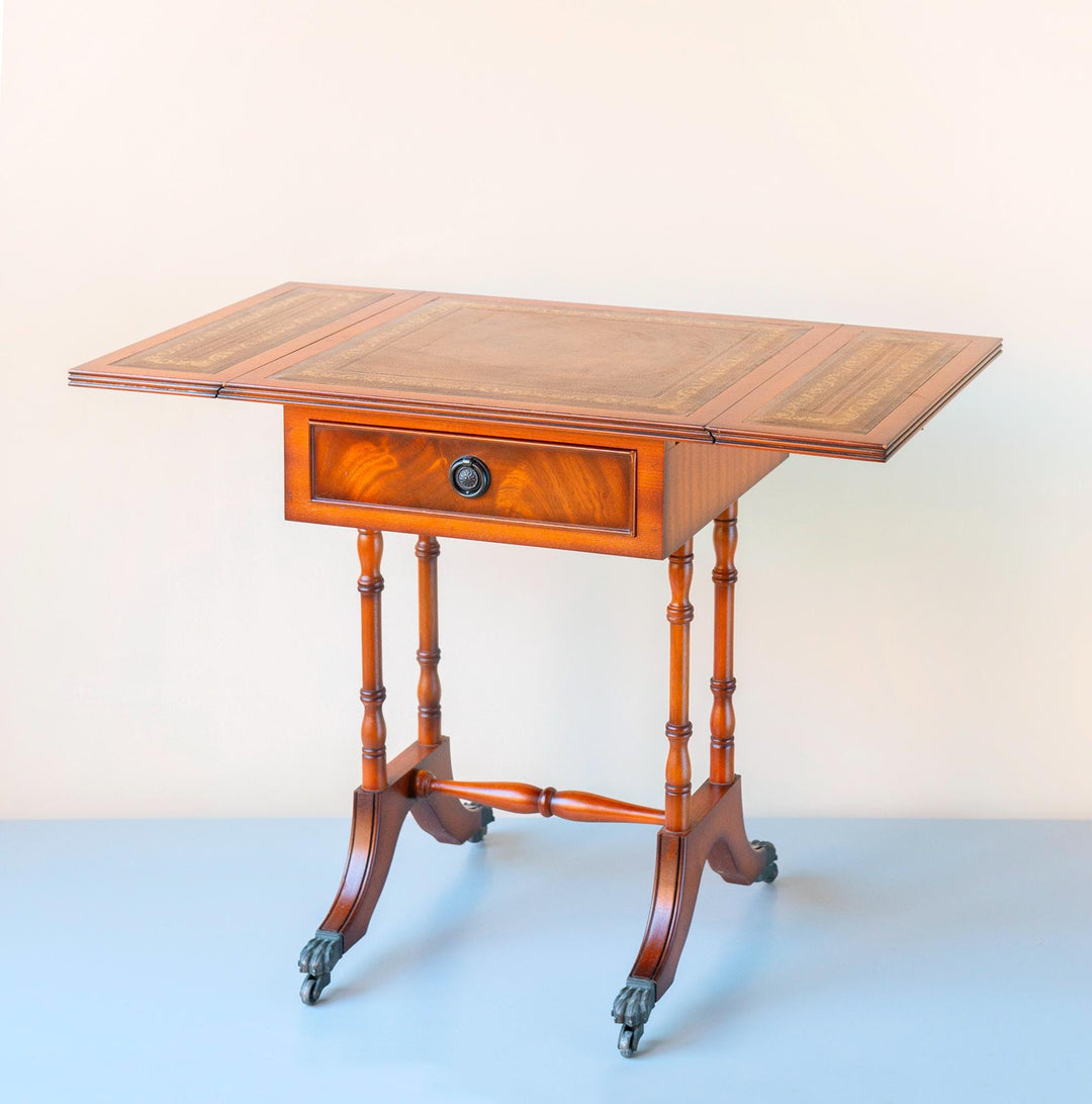 English Mahogany Pembroke Table – Victorian Style