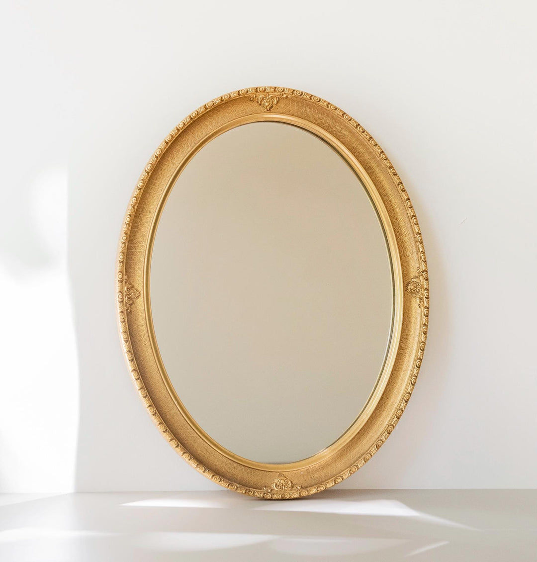 Vintage Dutch Oval Gold Mirror – 1960s
