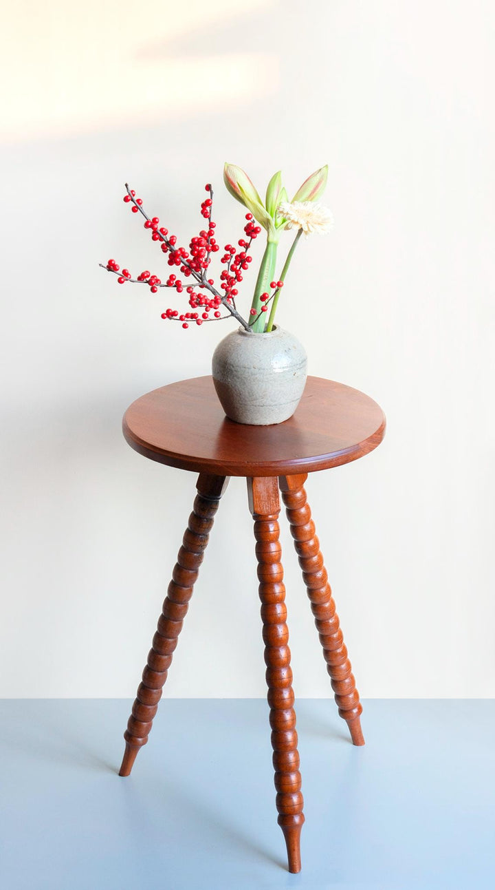 Vintage Teak Round Side Table With Bobbin Legs – Mid Century