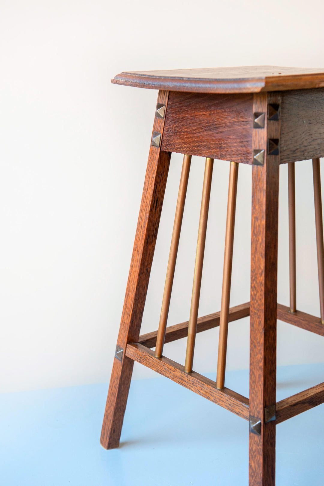 Dutch Art Deco Oak Side Table With Brass Spindles