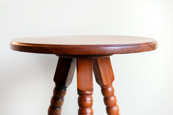 Vintage Teak Round Side Table With Bobbin Legs – Mid Century