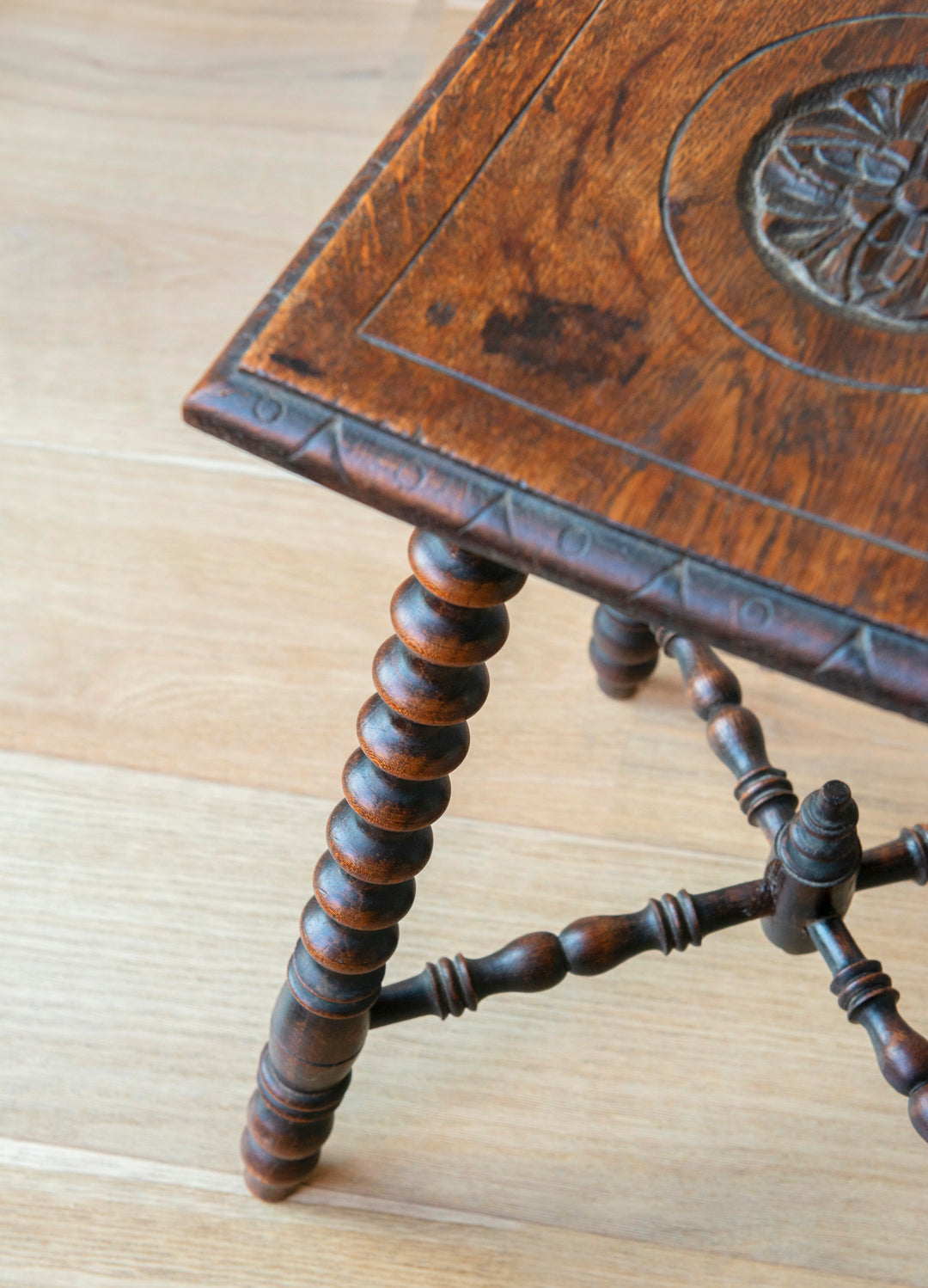Antique Oak Table With Bobbin Legs, 19th Century