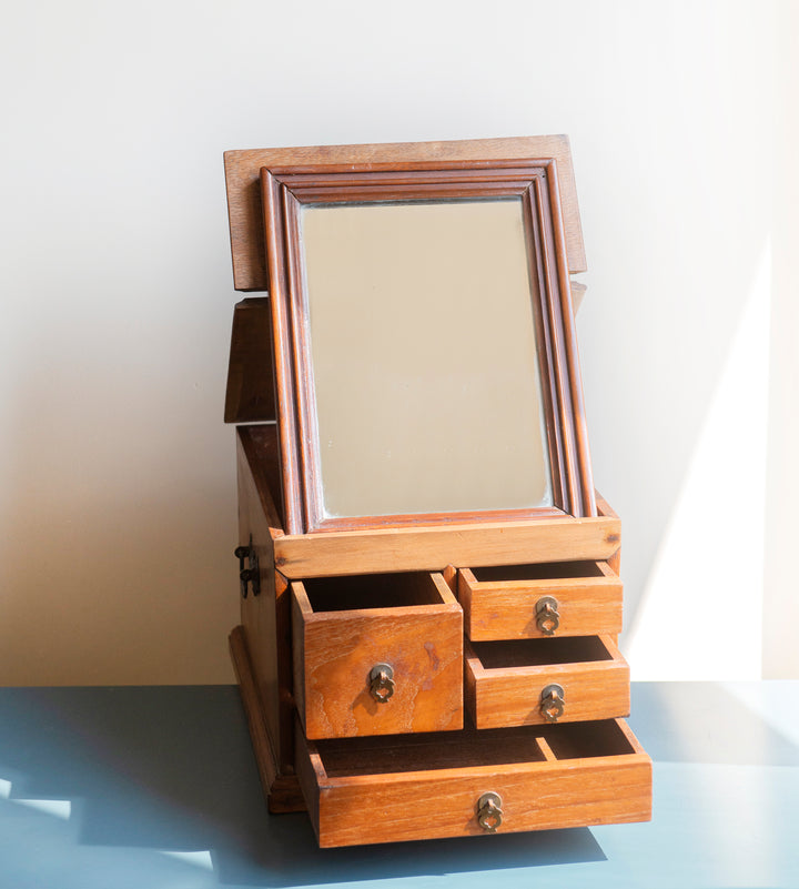 Oak Apothecary Cabinet With Foldable Mirror - 1920s