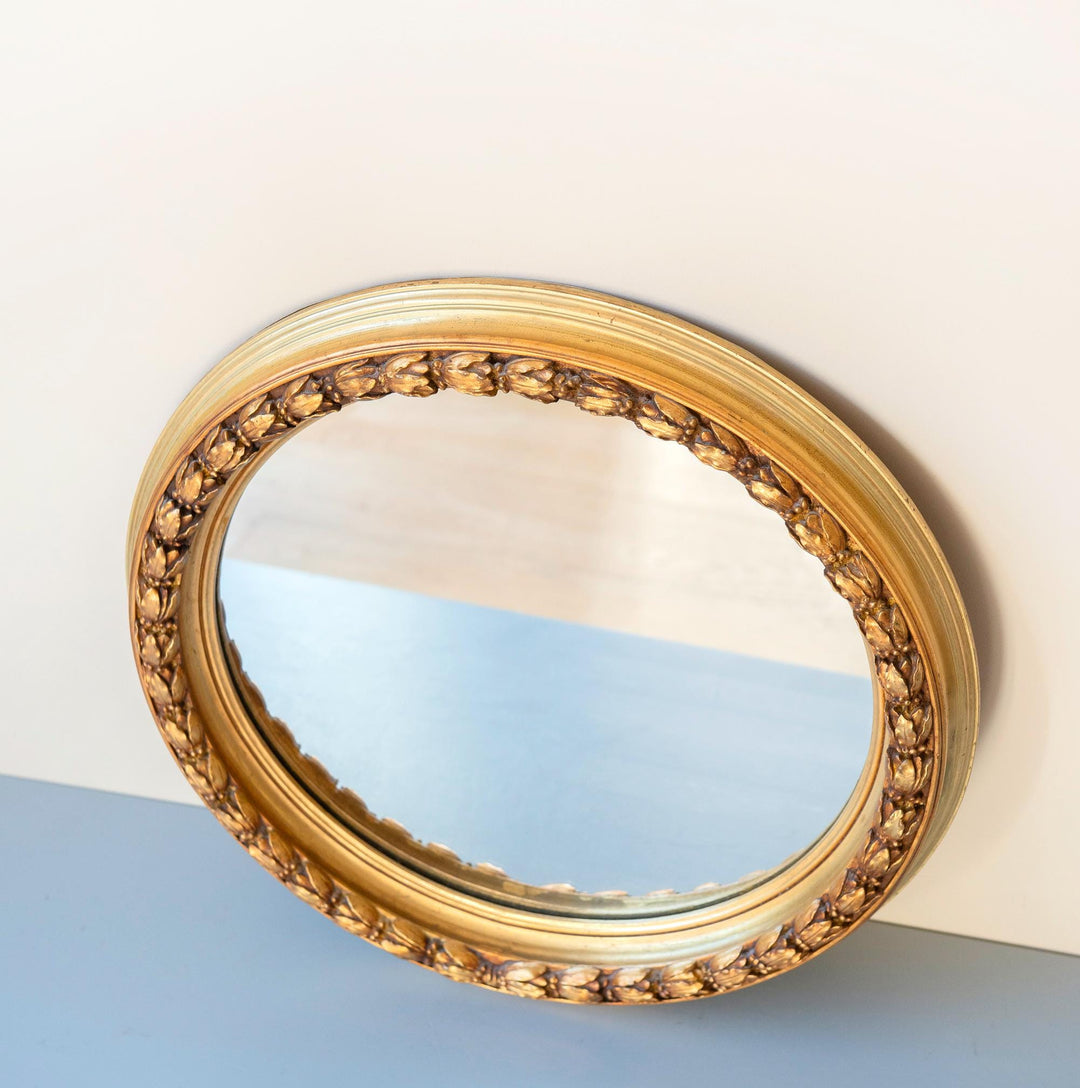 Vintage Round Giltwood Mirror - Hollywood Regency
