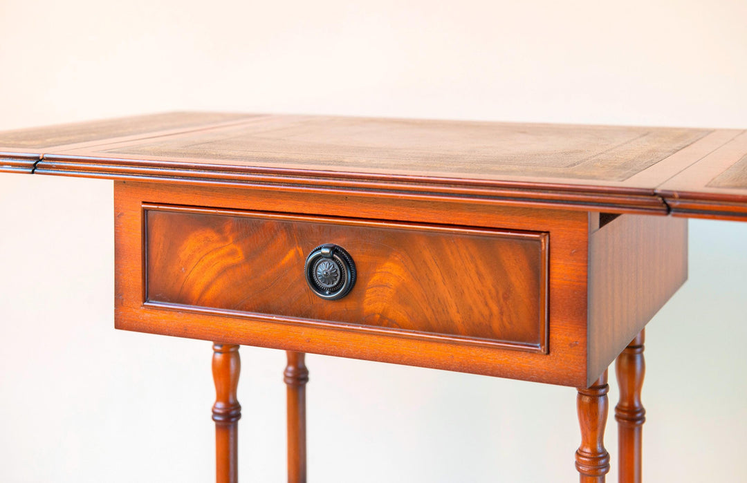 English Mahogany Pembroke Table – Victorian Style
