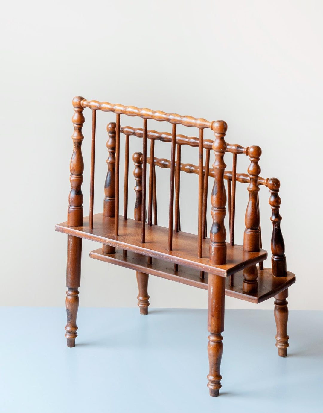 Carved Magazine Rack – Vintage Turned Wood Newspaper Stand