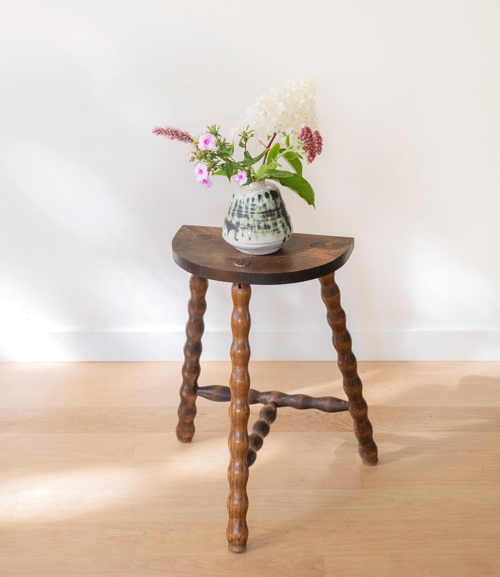 Vintage Wooden Milking Stool with Turned Bobbin Legs