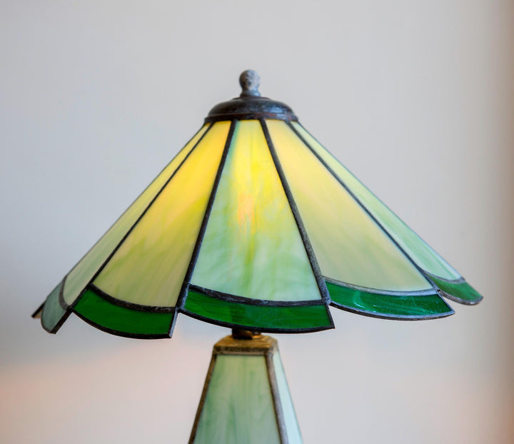 Antique Green Stained Glass Table Lamp - Art Deco