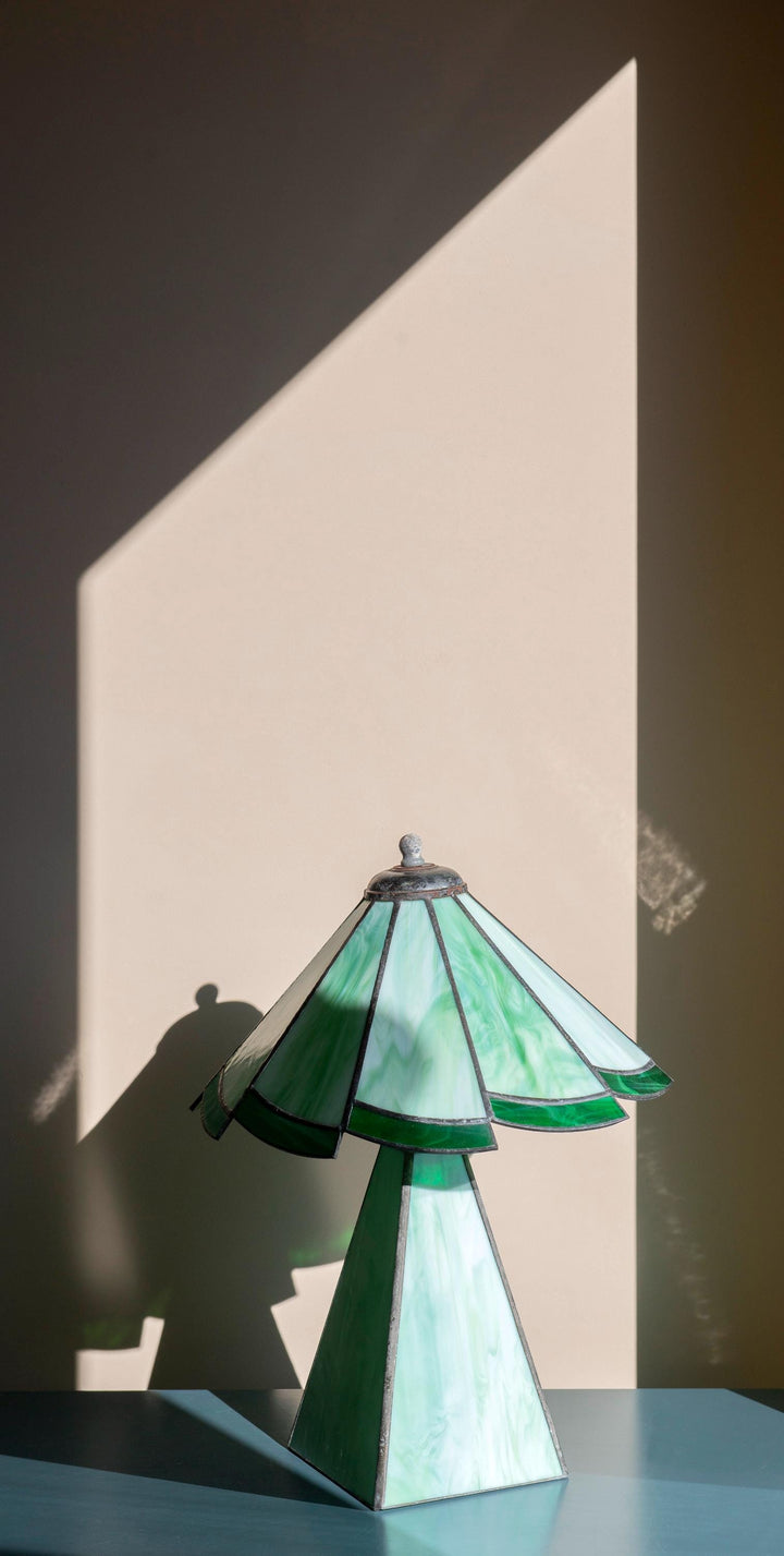 Antique Green Stained Glass Table Lamp - Art Deco